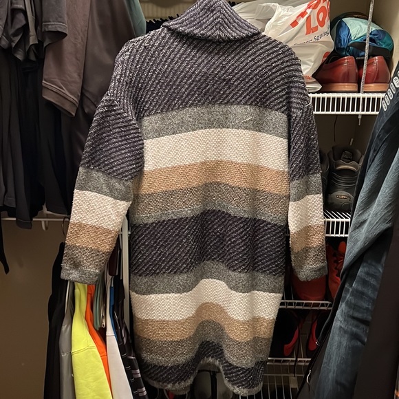 Chicos size 1 Cardigan with pockets! - Picture 6 of 9